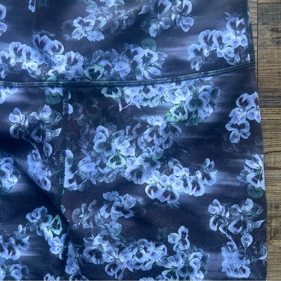 Fabletics PowerHold Floral High Waist Leggings Women’s Activewear Size Small - Picture 2 of 7